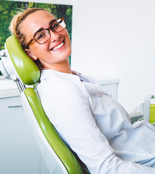 woman at the dentist